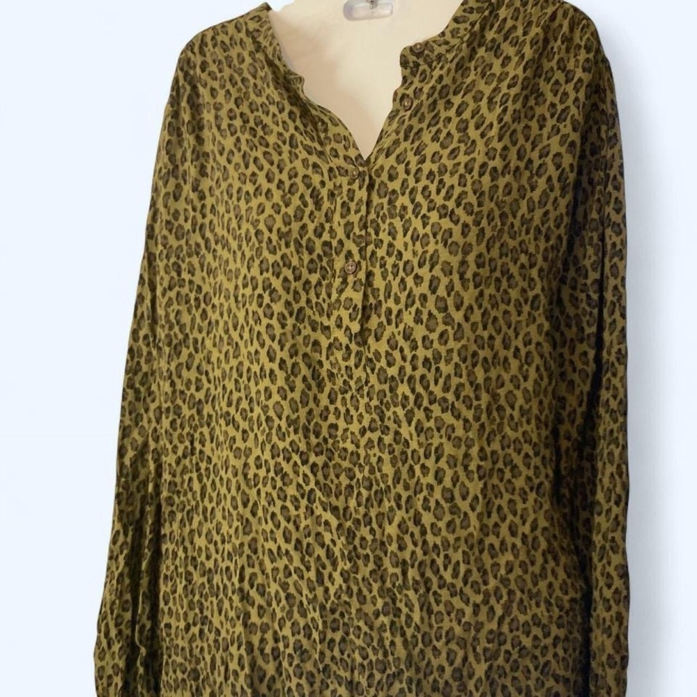 Olive green leopard print blouse with long sleeves #Maternity Gap S